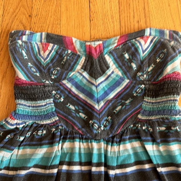 Billabong Strapless Dress - Picture 3 of 7